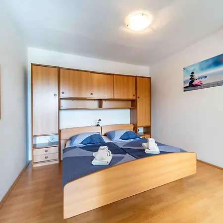 Apartment 1