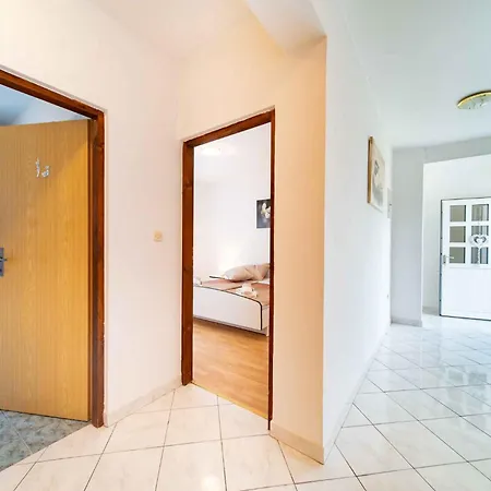Apartment 1